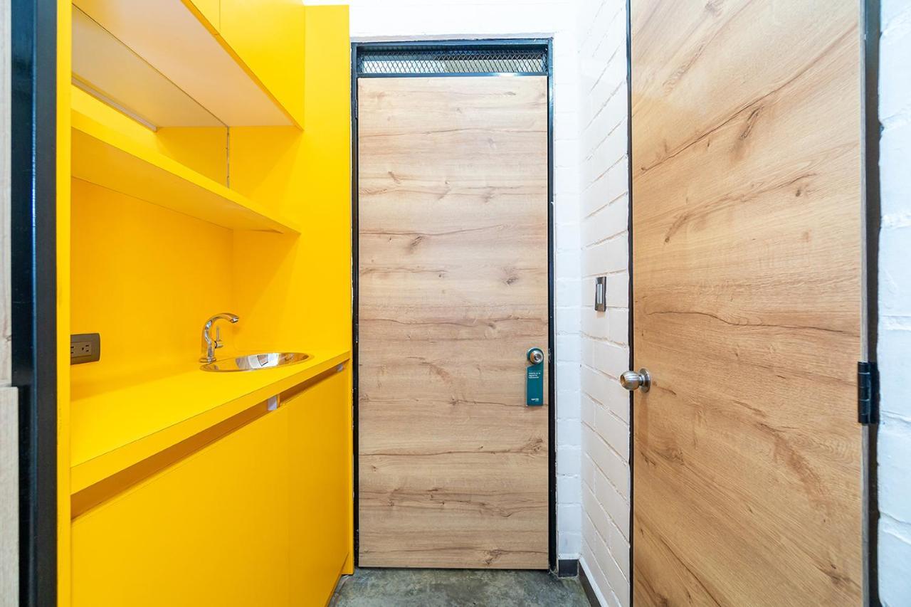 Hotel Ayenda Living Box à Cali Extérieur photo